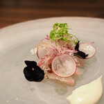 L'atelier泉 - 天然カンパチ
根セロリ　バルサミコ