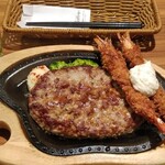 びっくりドンキー - 料理写真:びっくりエビフライ&ハンバーグステーキL
