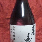 亀寿司 -  亀寿司オリジナル日本酒を和の空間とともに満喫