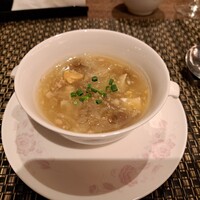 花梨 - 豚肉と塩漬け卵と白菜入りふかひれスープ
