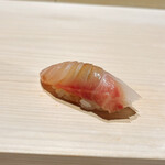 麻布十番 秦野よしき - 縞鯵