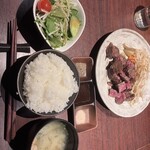 鉄板焼 宮地  - 