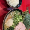 横浜ラーメン おか本