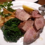 オステリア ピテカントロポ - 猪の炭火焼き