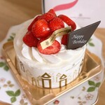 アンリ・シャルパンティエ - 料理写真:ザ・ショートケーキ(ホール) 4号 3078円