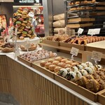 we♡donut ホワイティうめだ - 