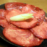 七輪炭火焼肉 味ん味ん - 肉