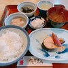かじ橋食堂