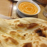 サンサール 新宿店 -  チキンカレーとナン