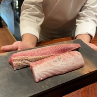 高台寺 丹虎 - 個人的に本日のMVPでしたヤイトガツオ(長崎)とオニヒラアジ(鹿児島)！特にオニヒラアジは絶品！今まで食べたアジの中で1番美味しかったかも。(ᵒ͈̑ڡᵒ͈̑ )❤️