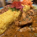 スパイシーカリーハウス半月 - 