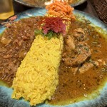 スパイシーカリーハウス半月 - 