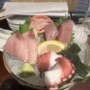 サカズキ屋 - 刺し盛り一人前