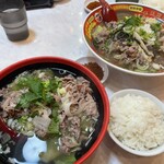 スンアーニャンチャオジャオニウロウ - 