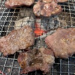 炭火焼肉 にく式 - 