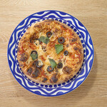 夕やけ風マリナーラ（アンチョビとオリーブとチーズ）