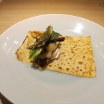 RISTORANTE IL NODO - 鯵と小松菜と青たまみかんのクレープ（別角度）
