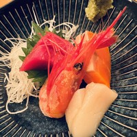 北の幸 海道 - お造りは本鮪、サーモン、帆立、甘海老