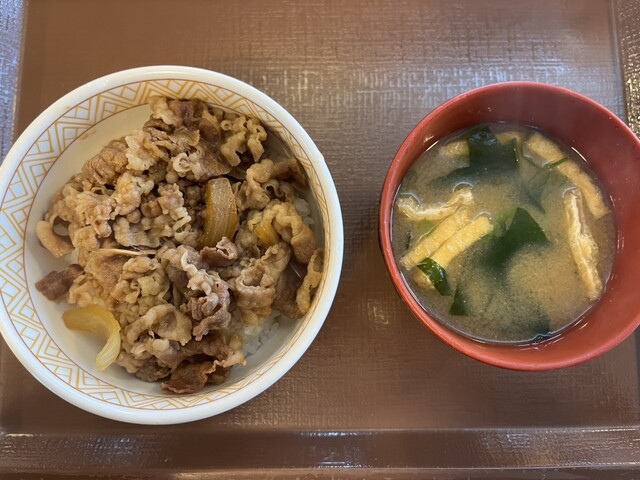 すき家 7号にかほ店 - 仁賀保（牛丼）の写真