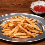 やきとん 大喜利 - ビール酵母のポテトフライはお子様にも大人気。