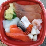 海鮮厨房 丼丸 - 料理写真: