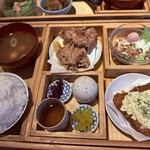 カフェ TSUKUMO食堂 - 選べる定食(ご飯大盛り)
シーザーサラダ
自家製豚汁
肉厚アジフライ自家製タルタルソース
自家製鳥もも肉の唐揚げ
ご飯は美味しかったです♪