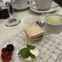 アマルフィイ・モデルナ - 