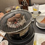 炭火焼肉おやけ 撰 - 