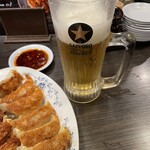 餃子酒飯 大阪王 - 餃子のタレが特徴