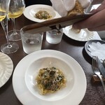 701 - 牛肉とキノコのスペッツァティーノ  タリアテッレ　+白トリュフ