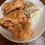 悠悠 - とりの唐揚げ3切れ　565円