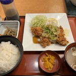 和風レストランまるまつ - 料理写真:油淋鶏定食（税込1,010円）