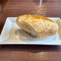 ワカヌイ グリル ダイニング バー 東京 - パン