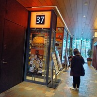 PIZZERIA　37 - 