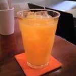 ニロ カフェ - ランチドリンク（１００％オレンジジュース）