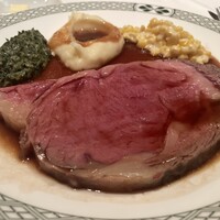ロウリーズ・ザ・プライムリブ 恵比寿ガーデンプレイス店 - 