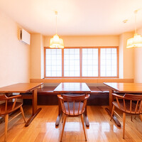 広尾はしづめ - テーブル