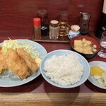 園春 - チキンカツ定食¥800