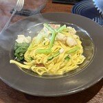 バルハチゴー - 大盛りにした普通量のパスタ