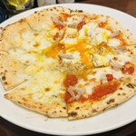 バルハチゴー - ピッツァ