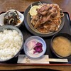 あきもと食堂