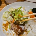 キッチン ブルー グローブ - サラダをいただき