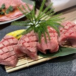 焼肉ダイニング MEGUMI - 