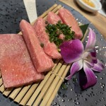 焼肉ダイニング MEGUMI - 