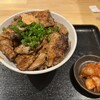 炭火焼き豚丼 豚小家 高槻店