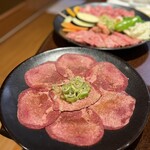 やきにく百済 - 