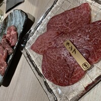 個室 炭火焼肉 本川越 尊 - 
