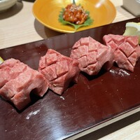 個室 炭火焼肉 本川越 尊 - 
