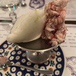 トラットリア ブカ マッシモ - レモンとチェリーのジェラート。チェリーの甘みでレモンの酸味が際立ちます。一緒に食べるとまろやかになります。