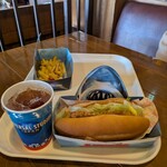 アミティ・ランディング・レストラン - チキンサンドセット